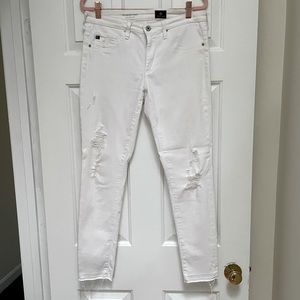 AG Adriano Goldschmied white skinny jeans. 29